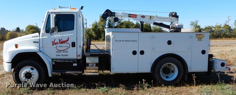 image for item FK9967 2004 Freightliner FL70 utility bed truck with crane