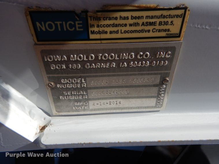 image for item FK9967 2004 Freightliner FL70 utility bed truck with crane