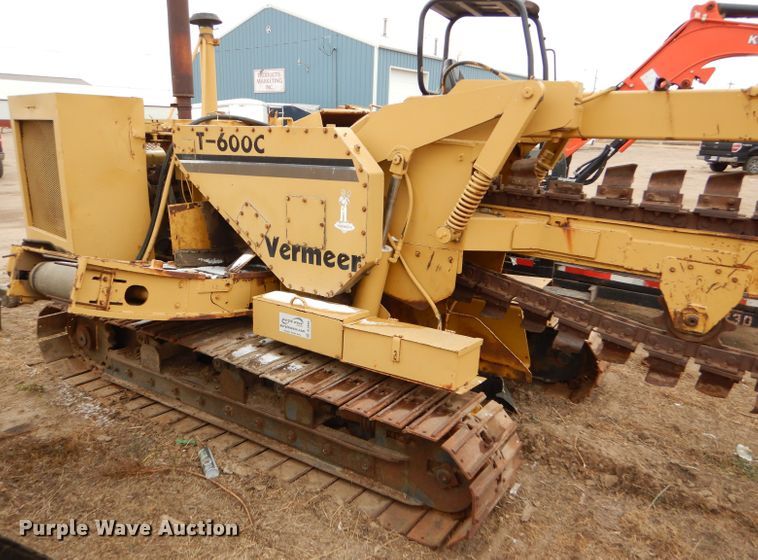 image for item FT9748 1974 Vermeer T600C trencher