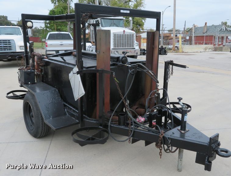 image for item GI9005 Tar pot trailer