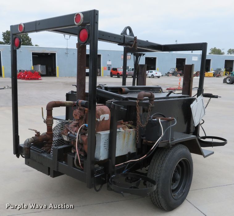 image for item GI9005 Tar pot trailer