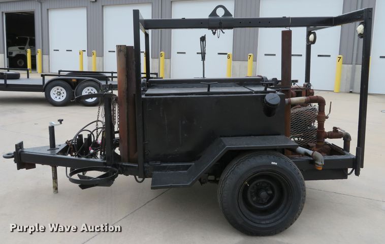 image for item GI9005 Tar pot trailer