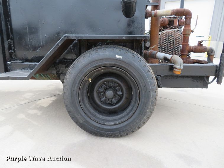 image for item GI9005 Tar pot trailer