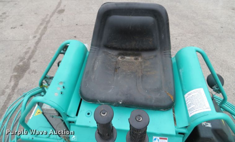 image for item GI9014 Multiquip Whiteman HHN34TVD power trowel