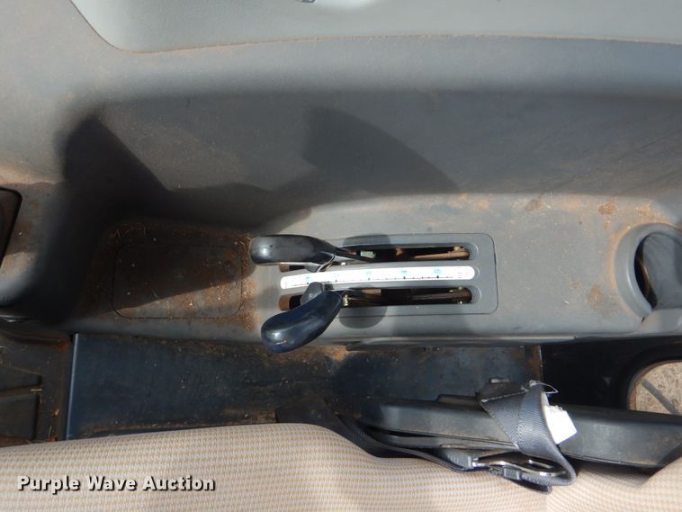 image for item FF9138 2012 Kioti RX6010 tractor