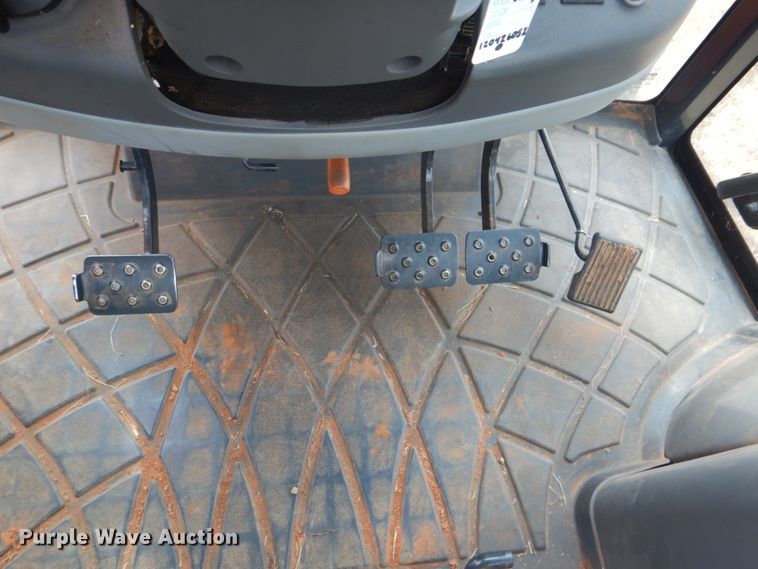 image for item FF9138 2012 Kioti RX6010 tractor