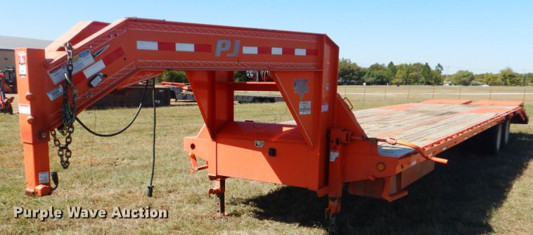 image for item GC9602 2016 PJ Trailers LD342 equipment trailer