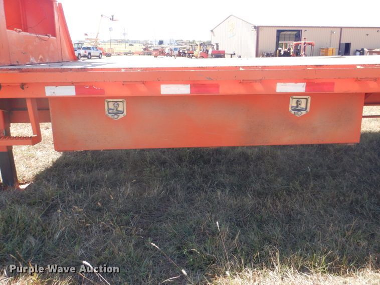 image for item GC9602 2016 PJ Trailers LD342 equipment trailer