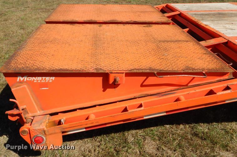 image for item GC9602 2016 PJ Trailers LD342 equipment trailer