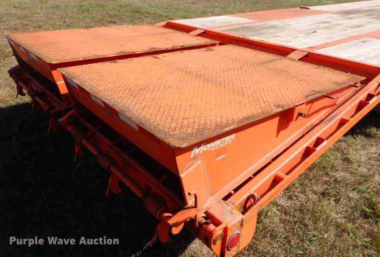 image for item GC9602 2016 PJ Trailers LD342 equipment trailer