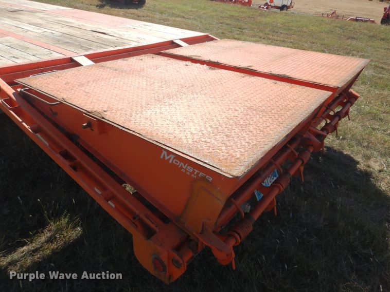 image for item GC9602 2016 PJ Trailers LD342 equipment trailer