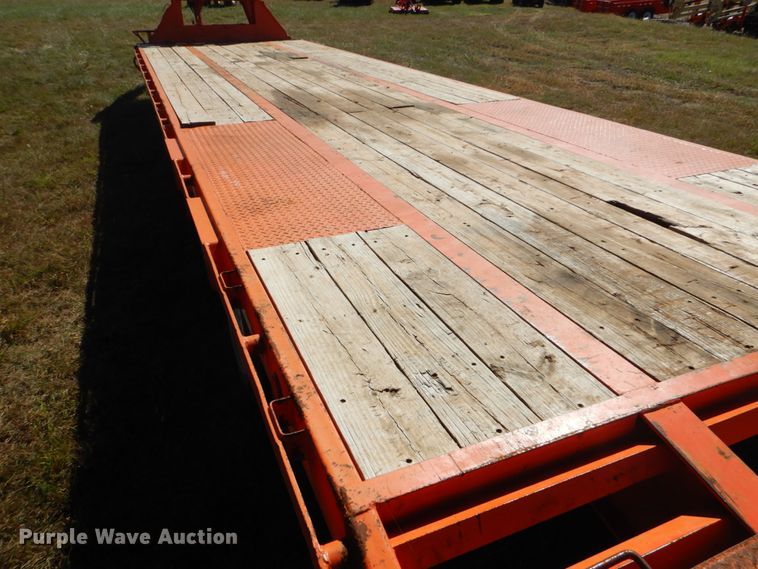 image for item GC9602 2016 PJ Trailers LD342 equipment trailer