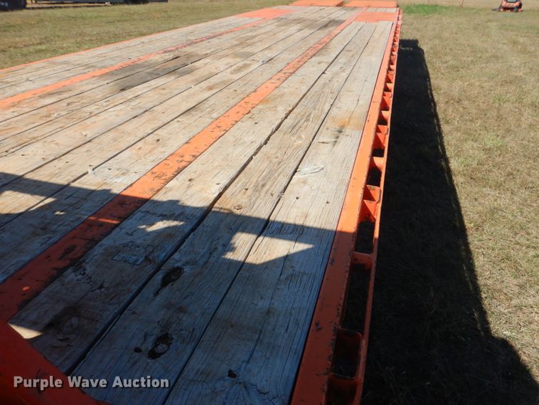 image for item GC9602 2016 PJ Trailers LD342 equipment trailer