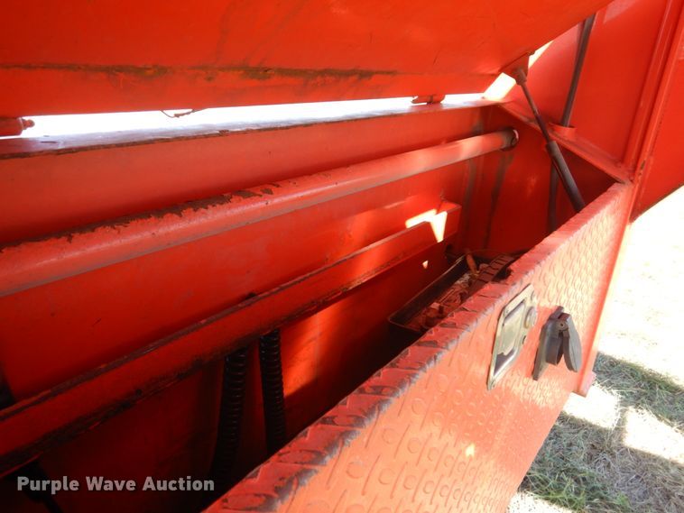 image for item GC9602 2016 PJ Trailers LD342 equipment trailer