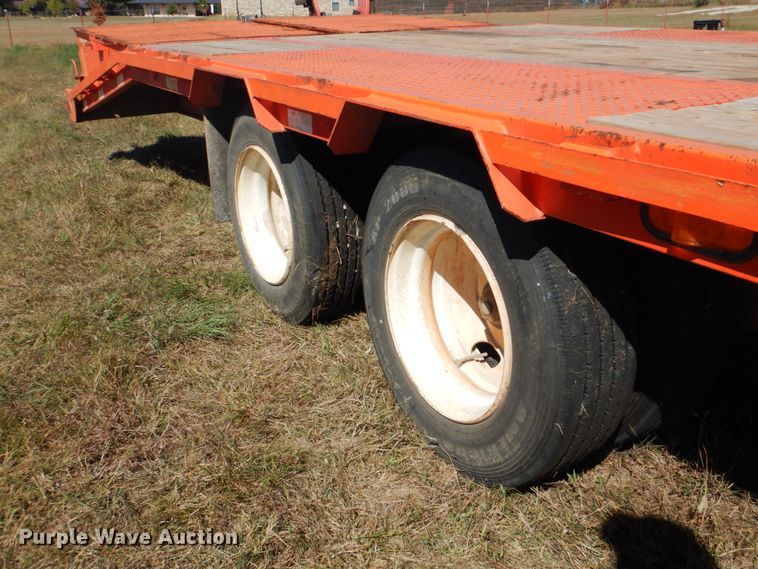 image for item GC9602 2016 PJ Trailers LD342 equipment trailer
