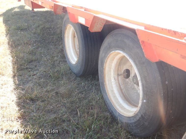 image for item GC9602 2016 PJ Trailers LD342 equipment trailer