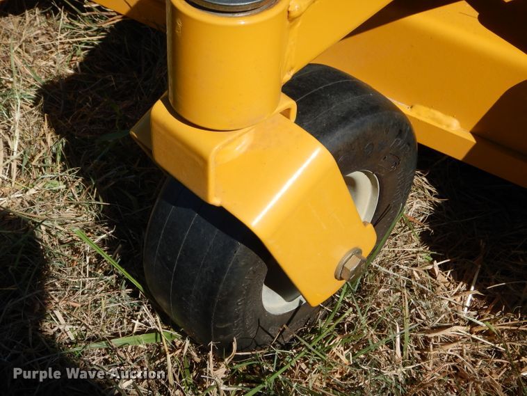 image for item GC9610 2019 Hustler Raptor Flip-Up 933622 ZTR lawn mower