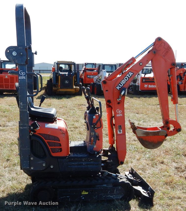 image for item GC9618 2014 Kubota K008-3 mini excavator