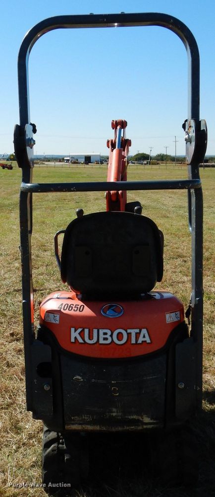image for item GC9618 2014 Kubota K008-3 mini excavator