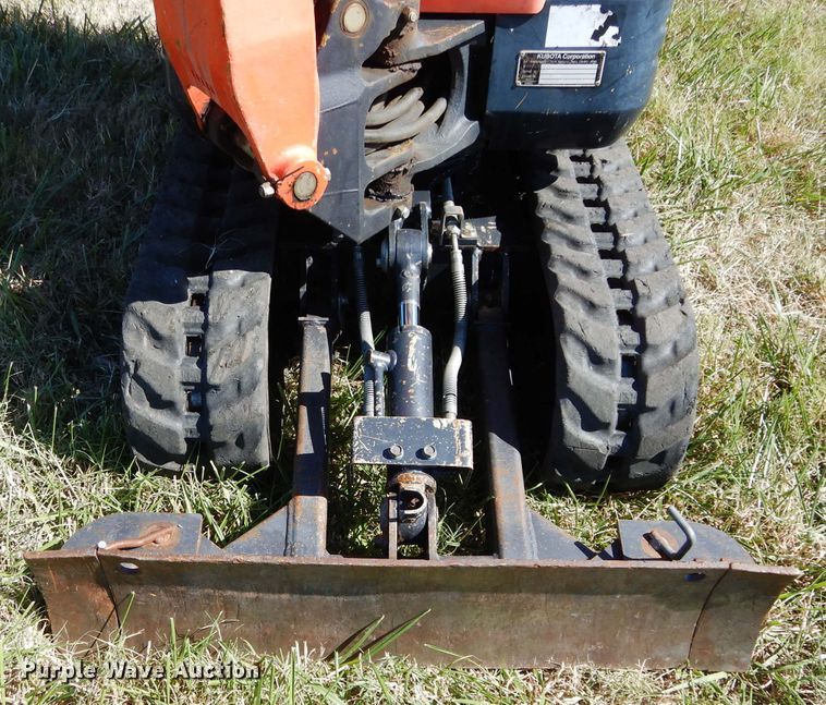 image for item GC9618 2014 Kubota K008-3 mini excavator