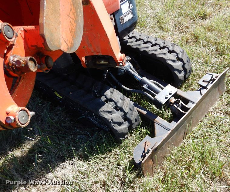 image for item GC9618 2014 Kubota K008-3 mini excavator