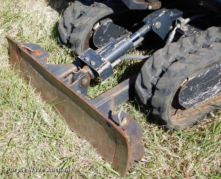 image for item GC9618 2014 Kubota K008-3 mini excavator