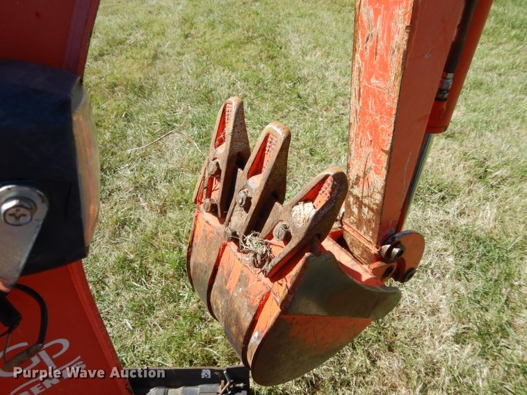 image for item GC9618 2014 Kubota K008-3 mini excavator