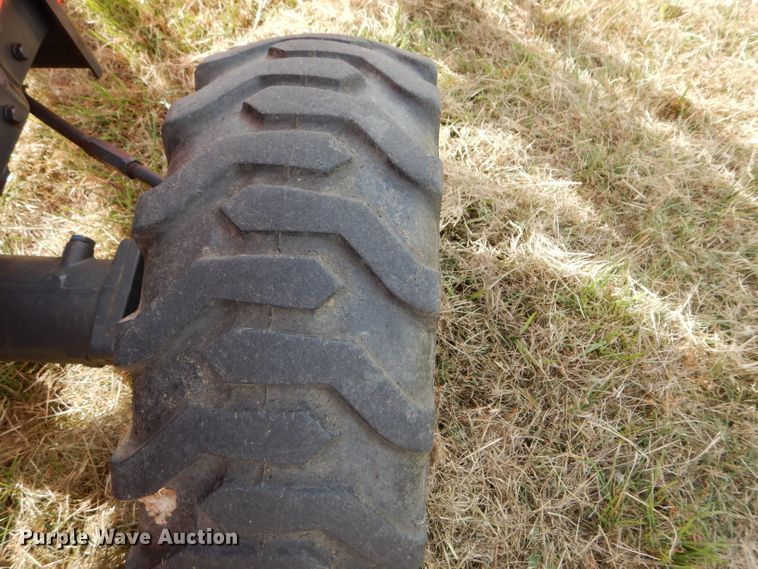 image for item GC9639 2017 Kubota L3901 MFWD tractor