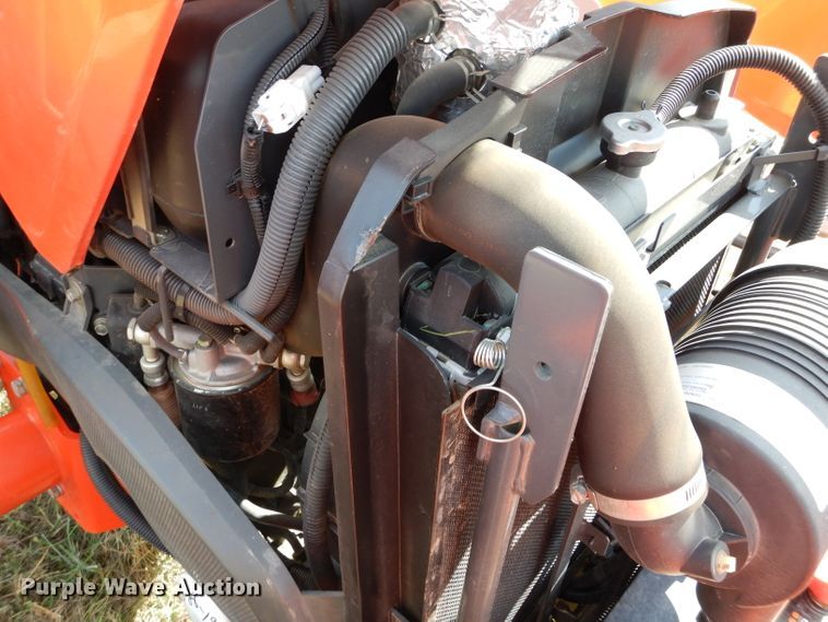 image for item GC9641 2017 Kubota L3301D MFWD tractor