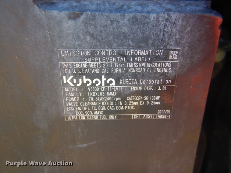 image for item GC9648 2018 Kubota SVL95-2S skid steer