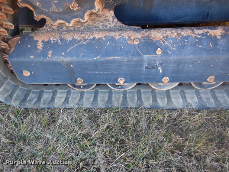 image for item GC9648 2018 Kubota SVL95-2S skid steer