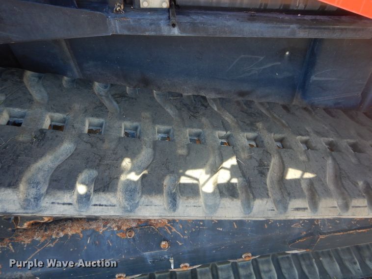 image for item GC9648 2018 Kubota SVL95-2S skid steer