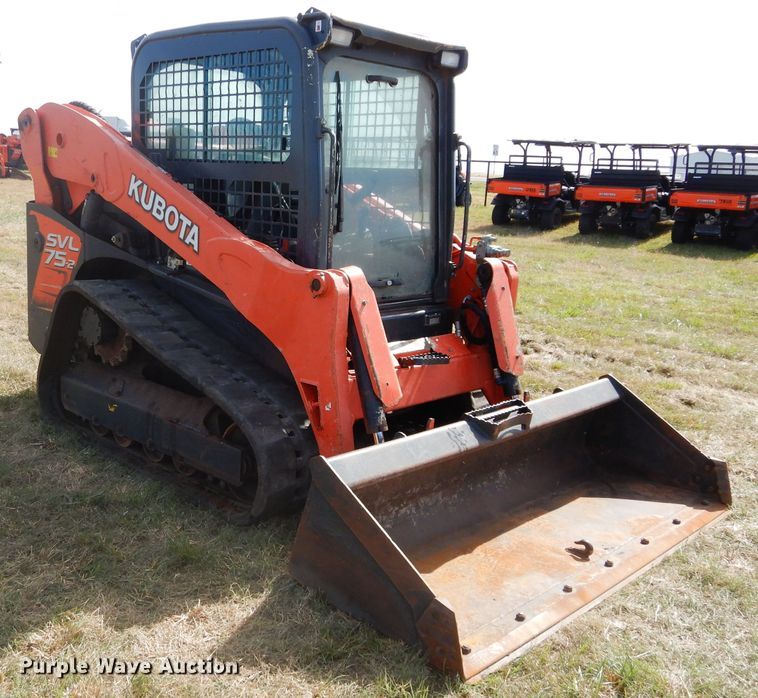 image for item GC9649 2017 Kubota SVL75-2 skid steer