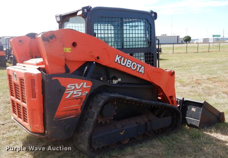 image for item GC9649 2017 Kubota SVL75-2 skid steer