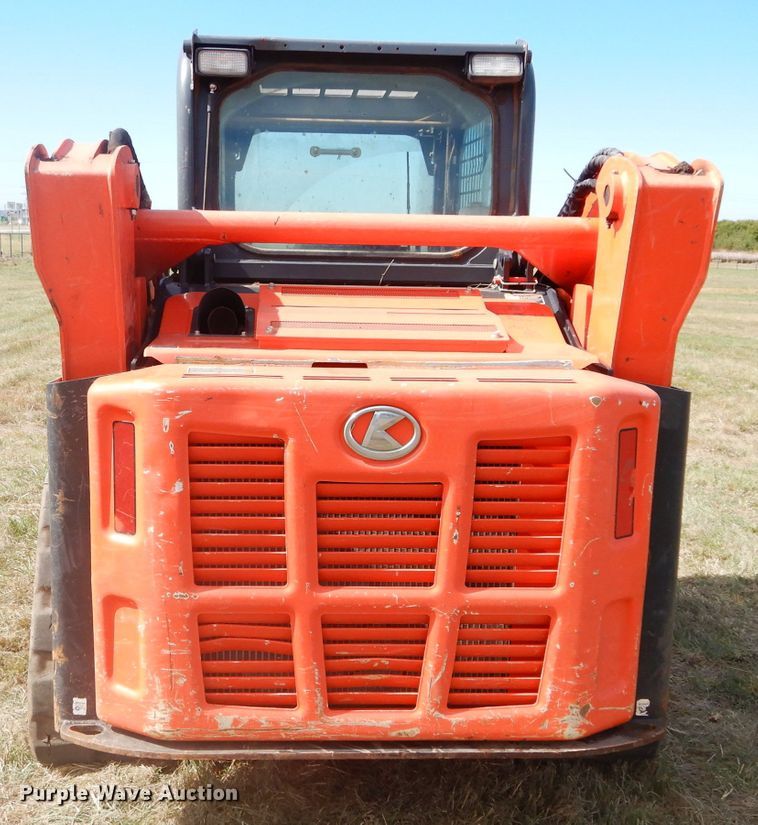 image for item GC9649 2017 Kubota SVL75-2 skid steer