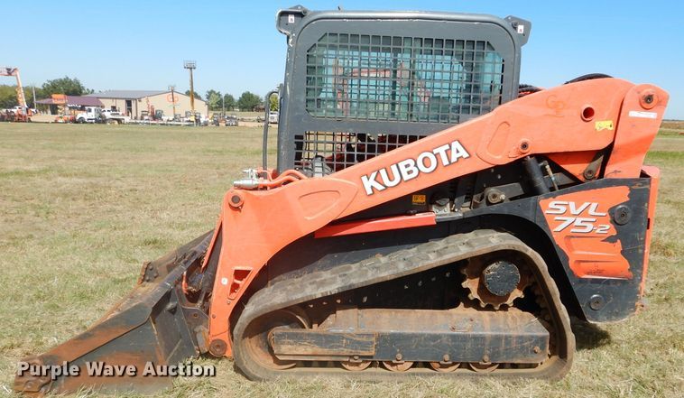 image for item GC9649 2017 Kubota SVL75-2 skid steer
