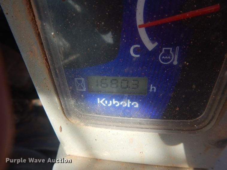 image for item GC9649 2017 Kubota SVL75-2 skid steer