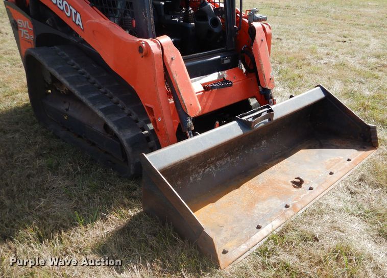 image for item GC9649 2017 Kubota SVL75-2 skid steer