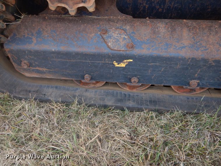 image for item GC9649 2017 Kubota SVL75-2 skid steer