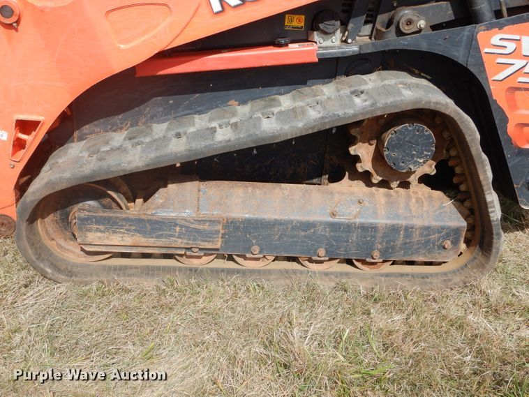 image for item GC9649 2017 Kubota SVL75-2 skid steer