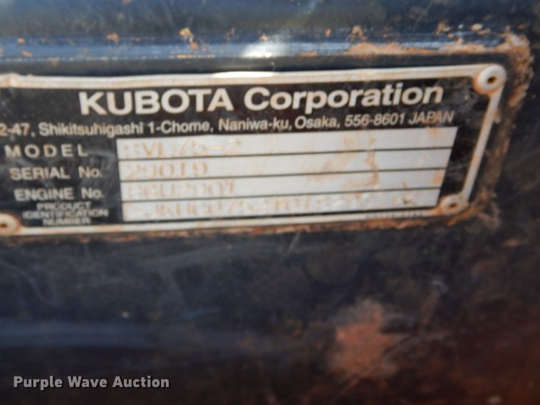 image for item GC9649 2017 Kubota SVL75-2 skid steer