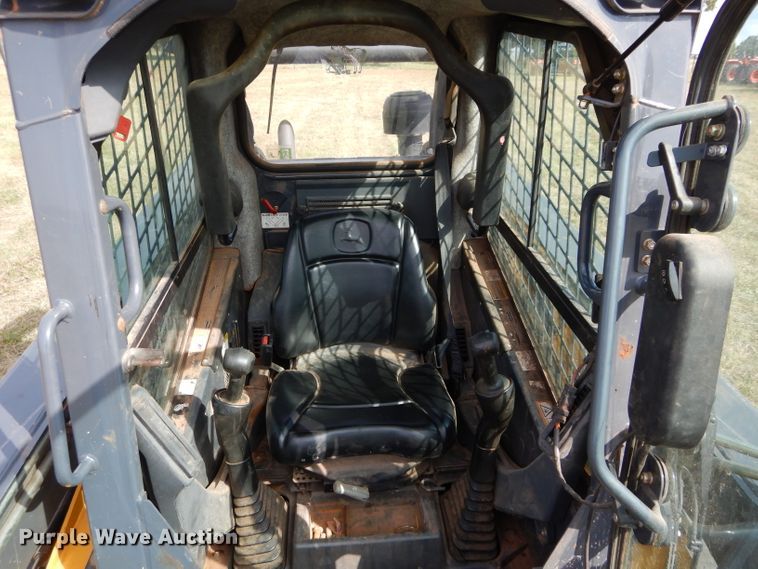 image for item GC9653 2012 John Deere 329D skid steer