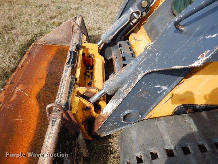 image for item GC9653 2012 John Deere 329D skid steer