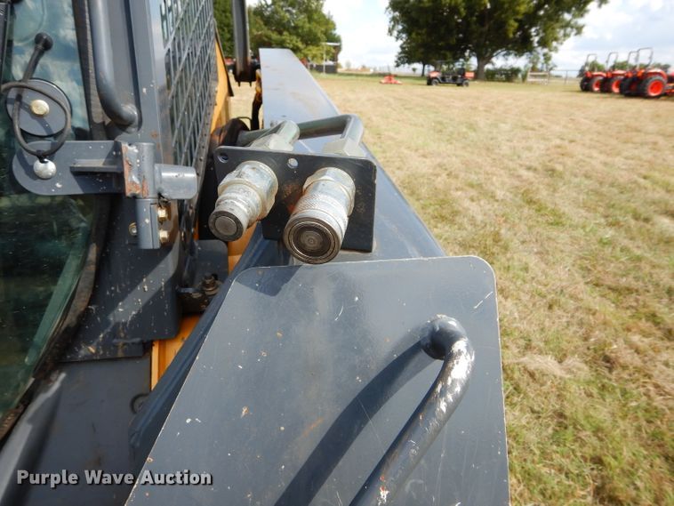 image for item GC9653 2012 John Deere 329D skid steer