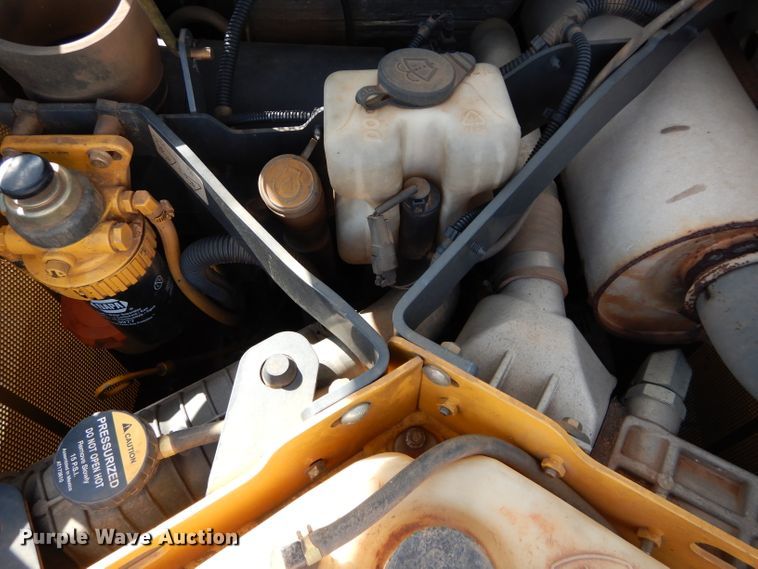 image for item GC9653 2012 John Deere 329D skid steer