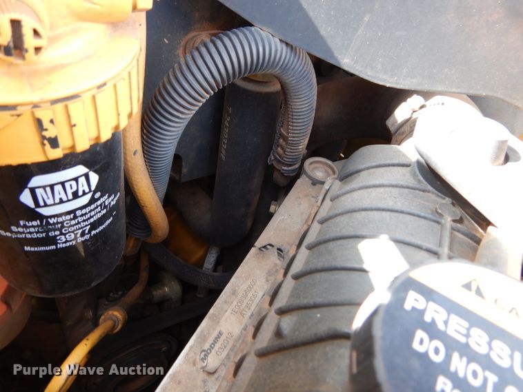 image for item GC9653 2012 John Deere 329D skid steer