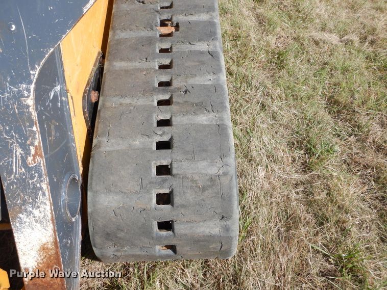 image for item GC9653 2012 John Deere 329D skid steer