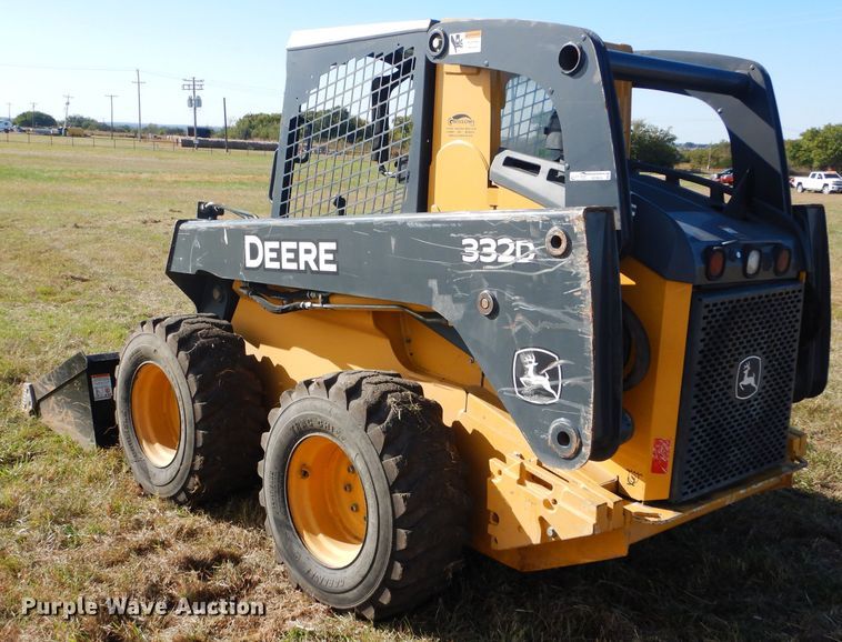 image for item GC9654 2012 John Deere 332D skid steer