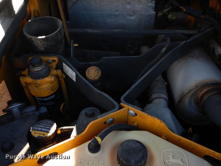 image for item GC9654 2012 John Deere 332D skid steer