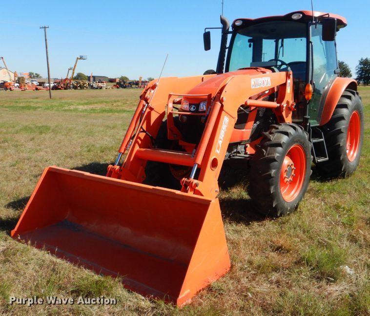 image for item GC9655 2017 Kubota M5-111D MFWD tractor